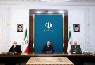 ارائه گزارش بانک مرکزی از اقدامات معیشتی و تحولات بازار ارز
