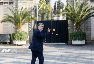 توضیحات وزیر بهداشت درباره حوادث بیمارستان‌های سینا و ایلام
