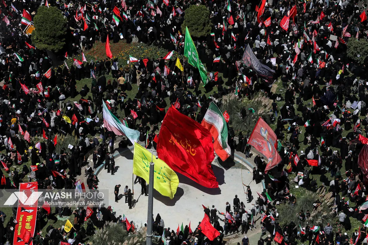 مراسم تشییع پیکر مطهر رهبر شهید انقلاب - مشهد