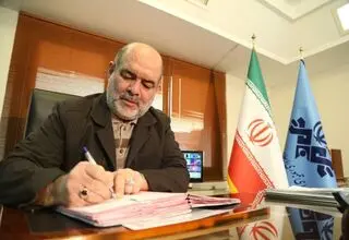 رادیو آمده است تا بگوید صدای مردم شنیده می‌شود