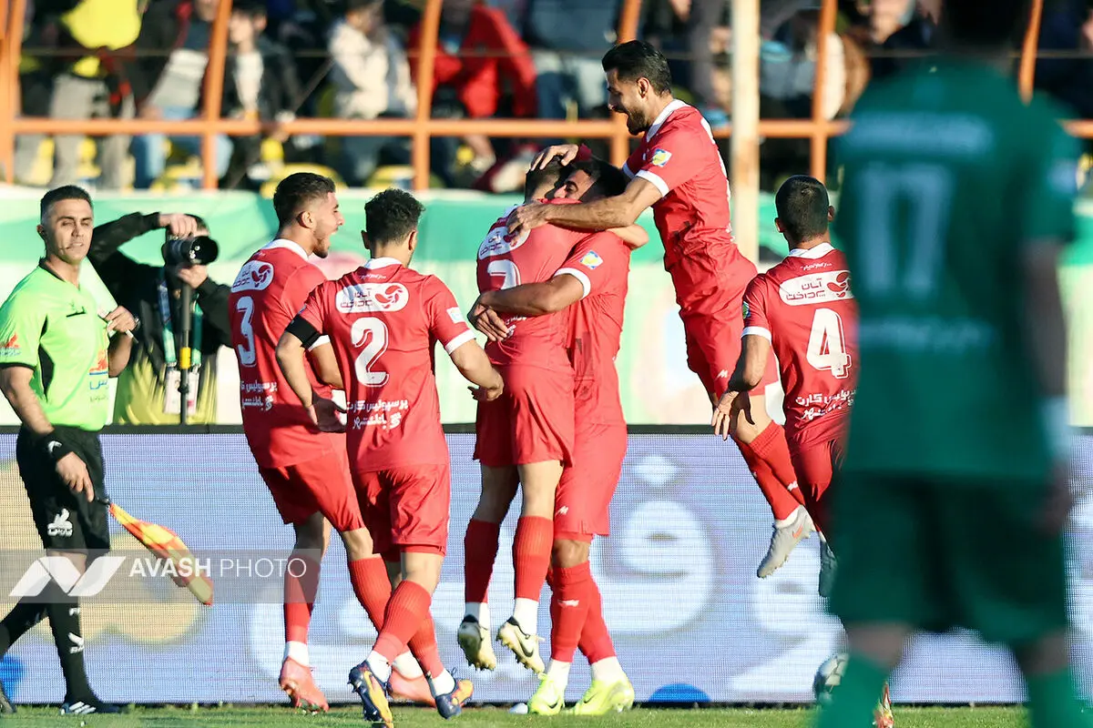 لیگ برتر فوتبال - شمس آذر و پرسپولیس