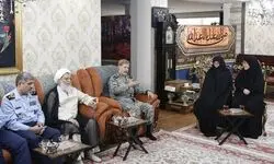 فرمانده کل ارتش به منزل شهید سرلشکر نصیرزاده رفت 