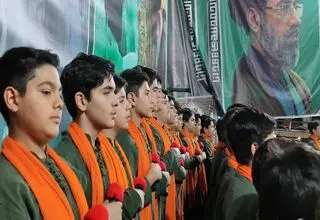 روایت هنرمندان از مقاومت؛ ۷۰۰ اجرای سرود و نمایش در تجمعات مردمی