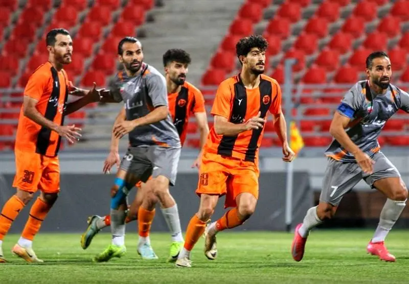 ۱۳ باشگاه لیگ یکی مجوز ملی نگرفتند