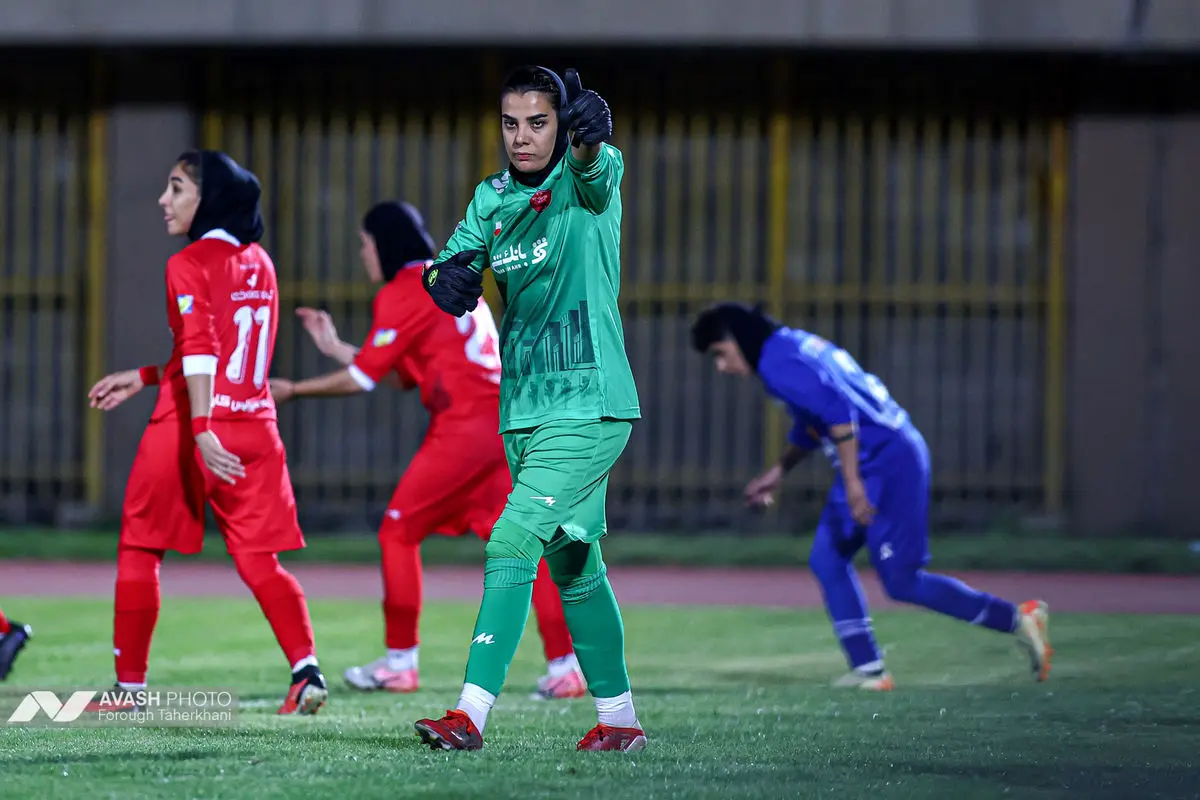 لیگ برتر فوتبال زنان- ایستا البرز و پرسپولیس