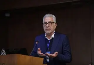 نکولعل‌آزاد: وزارت ورزش صددرصد از کاروان ناشنوایان پشتیبانی مالی می‌کند