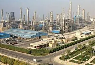 صادرات تمام محصولات پتروشیمی ایران متوقف شد