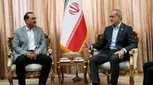 عاصم منیر با پزشکیان دیدار کرد