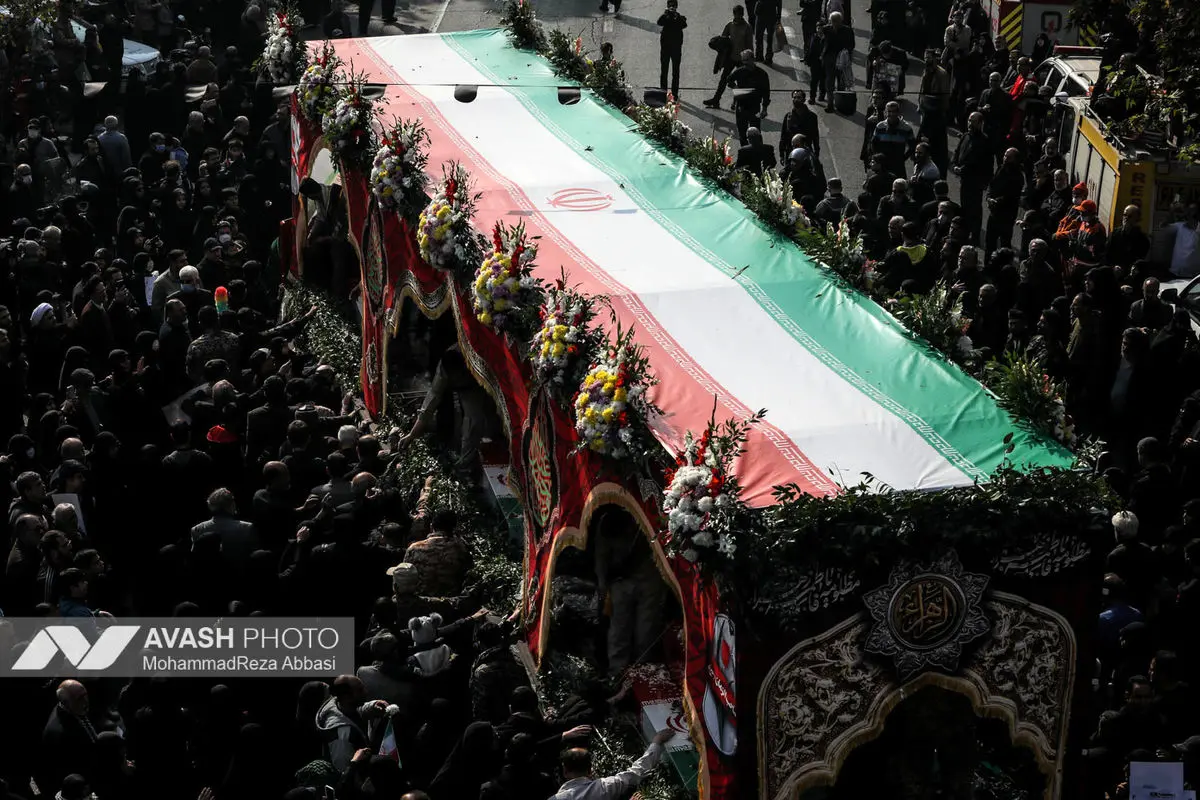 مراسم تشییع پیکرهای ۱۰۰ شهید گمنام - تهران