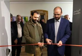 نمایشگاه عکس جشنواره تئاتر «شهر» افتتاح شد+ویدیو