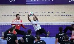 بهترین لیبروی دنیا، مربی تیم ملی والیبال نشسته شد