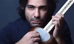 علی قمصری در برج آزادی برای ایران می‌نوازد