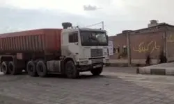 توقیف تریلی با راننده ۱۳ ساله!
