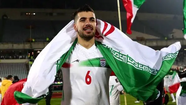 هافبک تیم‌ ملی پرچم ایران را در لیگ امارات بالا برد
