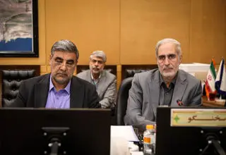 همه آنهایی که کشته شدند یا به زندان رفتند، فرزندان این ملت هستند