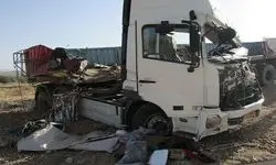 مرگ ۶ نفر در تصادف تریلی و پژو 