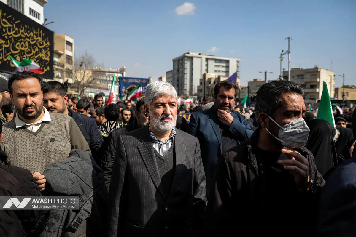 مراسم تشییع «علی لاریجانی»، «غلامرضا سلیمانی» و قهرمانان «ناو دنا»