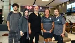 دیدار آبی‌پوشان با هنرمندان معروف در فرودگاه