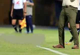 واکنش خلیفه اصل به درگیری بازیکنش با علی نعمتی: احمدی باید احترام بزرگتر خود را نگه دارد