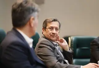  بیش از ۳ میلیارد دلار حجم معاملات در بازار واحد تجاری ارزی طی یک ماه