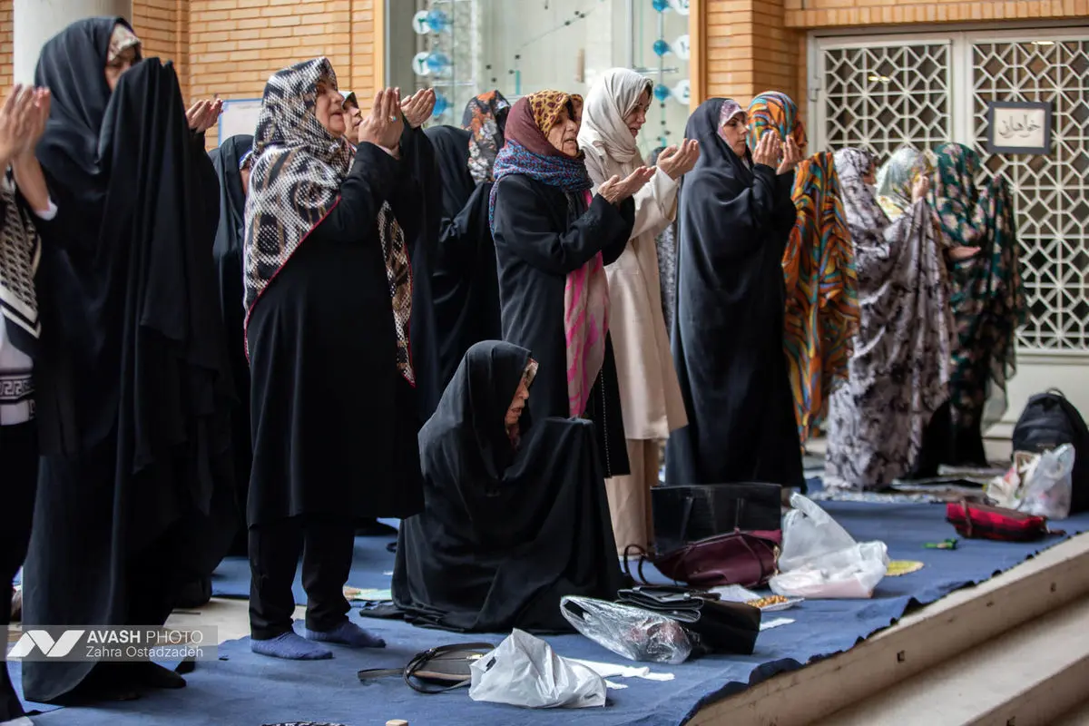 نماز عید فطر در مسجد جامع همت تجریش