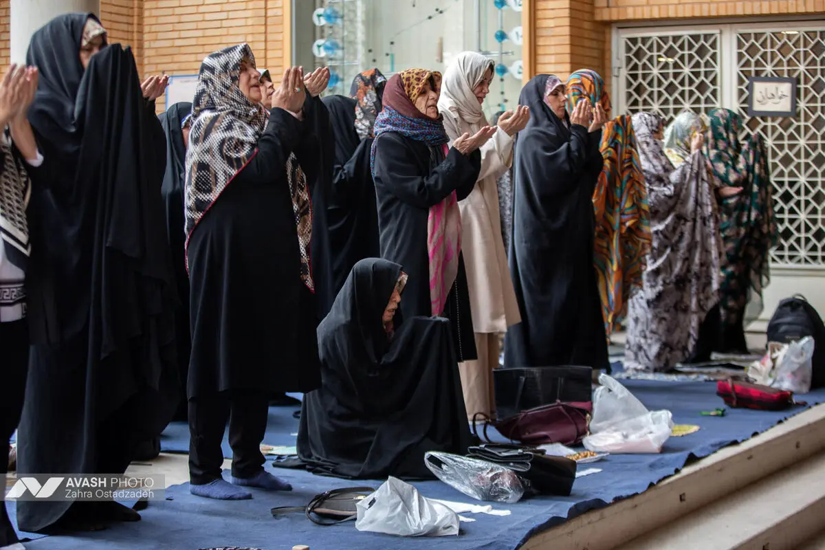 نماز عید فطر در مسجد جامع همت تجریش