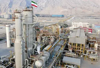 عدم النفع 1.5 میلیارد دلاری پتروشیمی‌ها