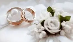 علاقه عجیب این زن جوان برای ازدواج با بازنشسته‌ها!