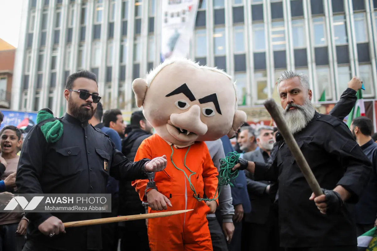 راهپیمایی گرامیداشت روز ۱۳ آبان - تهران