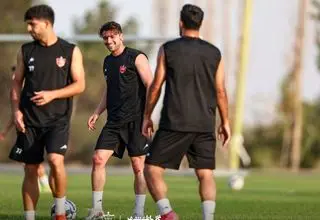 سوپرایز در تمرین پرسپولیس