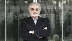 معنا ندارد، عده‌ای را برای مذاکره بفرستیم و بعد به آنها فُحش بدهیم/ باید ملت را از این وضعیت نجات دهیم 
