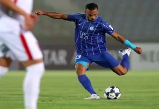 اصرار بازیکن مغضوب ساپینتو برای جدایی از استقلال