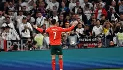 رونالدو: به پیش، پرتغال