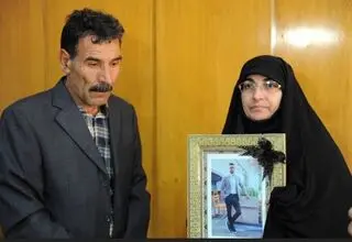 حضور خانواده محمدمهدی محمدی در دانشگاه علم و صنعت