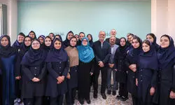 رئیس‌جمهور: جامعه ایران نباید از کشورهای پیشرفته عقب بماند