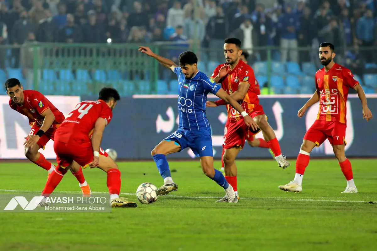 لیگ برتر فوتبال؛ استقلال- فولاد