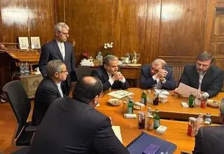 تعویق مذاکرات طبیعی است نه نشانه ضعف  