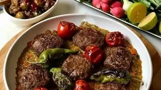 طرز تهیه سوغورمه کباب؛ این کباب ترکی با بادمجان کبابی غوغا می‌کند