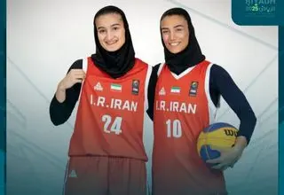 واکنش دختران بسکتبال ایران به برد مقابل مصر 