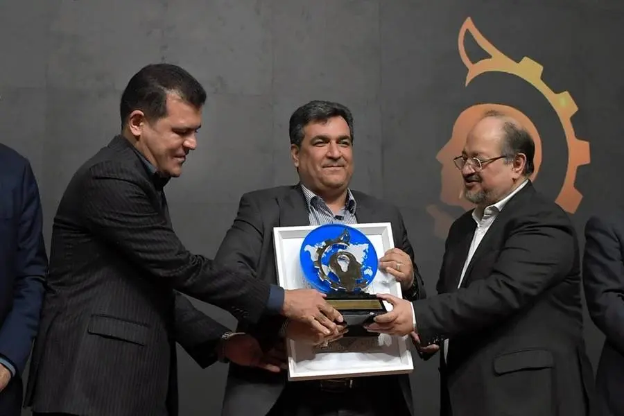 شریعتمداری: تبدیل ایده به محصول لازمه بقای صنعت است+ فیلم