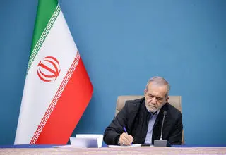 ابلاغ موافقت‌نامه همکاری راه‌آهن ایران و حمل و نقل ترکیه توسط رئیس جمهور