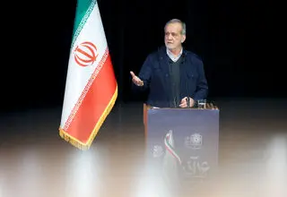 180 دقیقه سخنان صریح دانشجویان با رئیس‌جمهور 