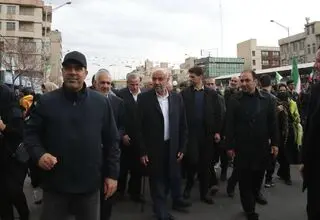 بسته‌های حمایتی برای ترمیم بازار کار پس از جنگ اجرا می‌شود