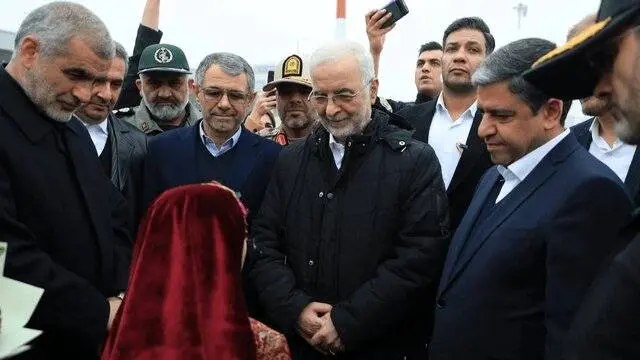 وزیر کشور وارد اردبیل شد