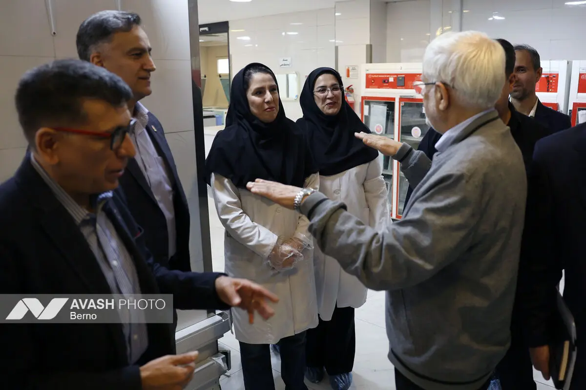 بازدید معاون اول رییس جمهور از سازمان انتقال خون