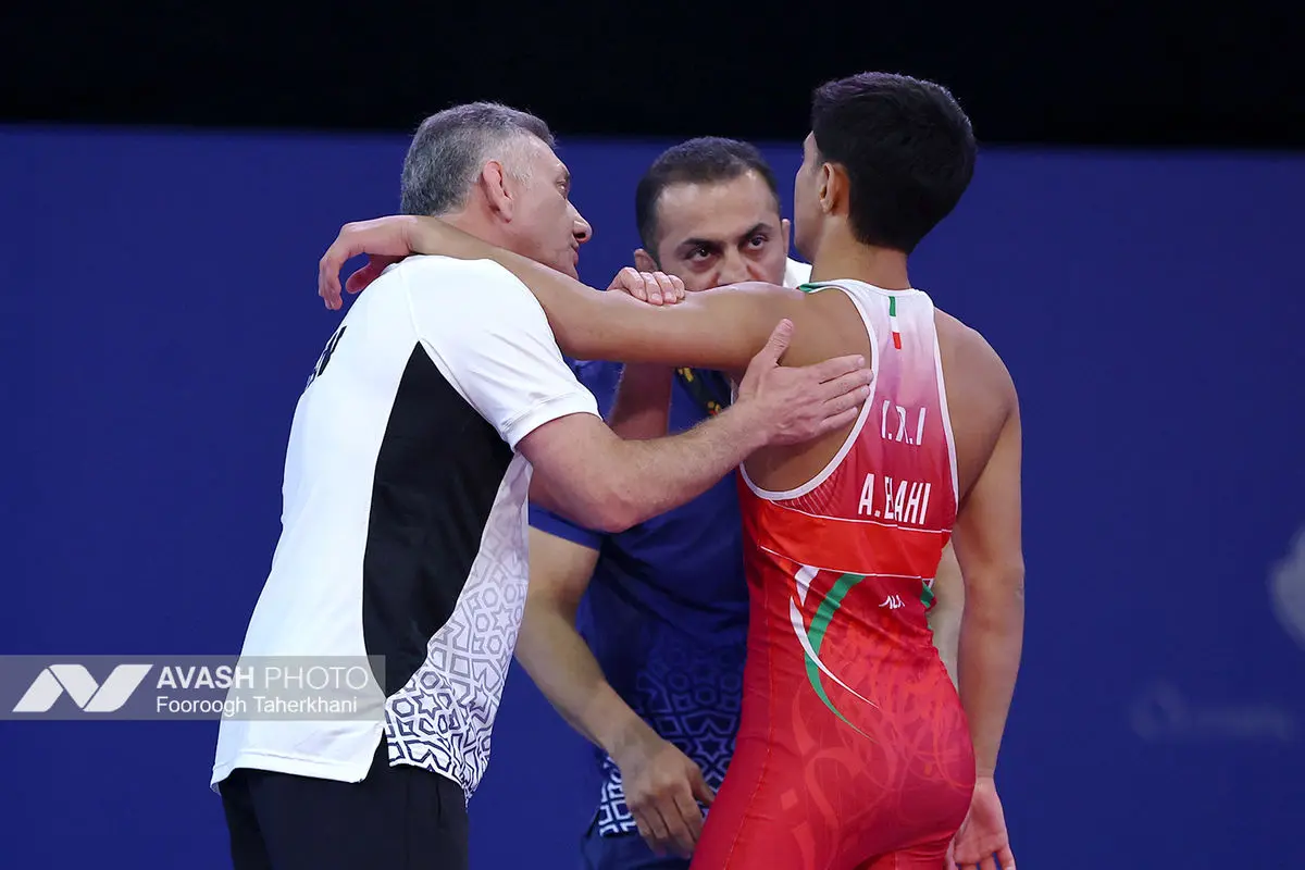 بازی‌های آسیایی جوانان؛ کشتی آزاد