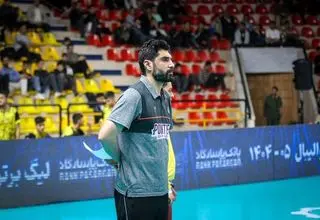 صفایی: سایپا را در لیگ والیبال حفظ کنیم قهرمانیم