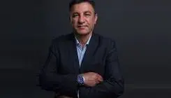 واقعیت با کلمات احساسی پاک نمی‌شود