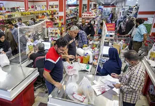 واکاوی علت عدم شکل گیری صف های خرید در ایام جنگ