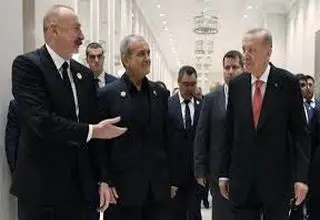 رعایت آداب شرقی بی پروتکلی است؟!